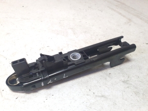 Seat belt height adjuster - 3C8857819