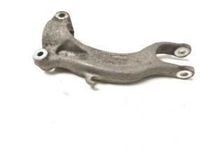 AUDI A4 B9 (2015–2026) Front shock absorber bracket 8W0413038H - 4