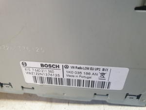 Volkswagen Jetta (2010–2017) Autoraadio 1K0035186AN - 5