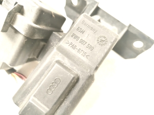 AUDI A4 B9 (2015–2026) Hõõgküünalde relee 8W0907599 - 4