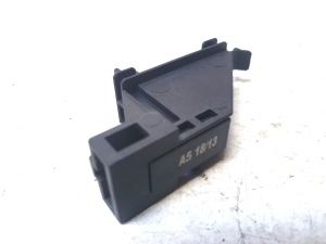 Glove box light switch - 1K0947561