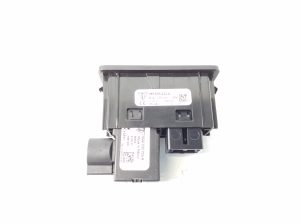 Porsche Panamera 971 (2016–2026) USB port 9P1035222A - 3