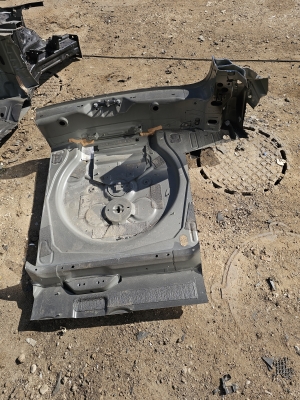Rear body panel - 5QF813115A