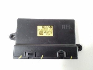   Front door control unit  - 95790KL100 