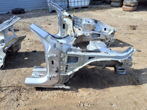 Front outrigger - 32216505