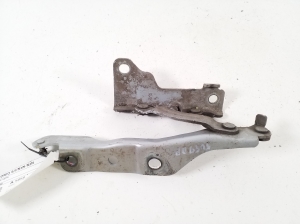   Hood hinge  - 66920-KL000 