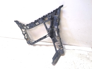 Rear bumper bracket - 5C6807393