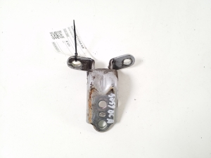 Rear side door lower hinge - 79320-2E000
