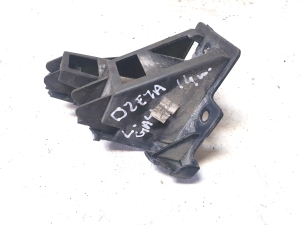 Rear bumper bracket - 5C6807393A