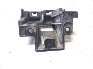 Volkswagen Jetta (2010–2017) Rear bumper bracket 5C6807393A - 4
