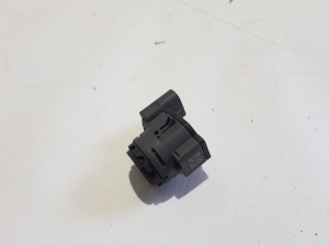 VOLVO XC90 (2015–2024) PDC-Sensor vorne 32209359 - 3