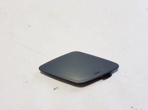 Front bumper tow hook cover - 32234934