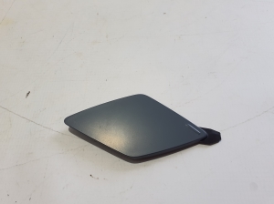 Front bumper tow hook cover - 31425165