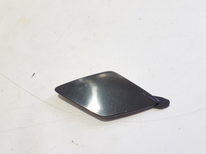 Front bumper tow hook cover - 31425165