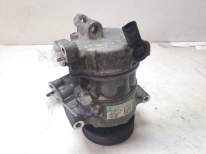 Volkswagen Jetta (2010–2017) Konditsioneeri kompressor 5K0820803 - 6