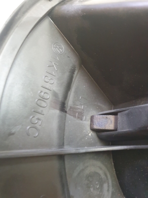 Volkswagen Jetta (2010–2017) Jahutusventilaatori mootor 1K1819015C - 3