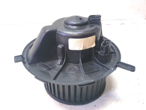 Volkswagen Jetta (2010–2017) Jahutusventilaatori mootor 1K1819015C - 5