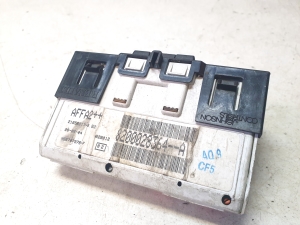 RENAULT Megane II (2002–2009) Screen 8200028364A - 3