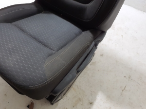 RENAULT Trafic III (2014–2022) Vordersitz und seine Teile - 2