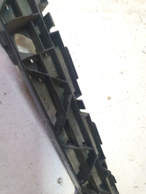 Honda CR-V (2012–2016) Rear bumper bracket 71598T0A - 2