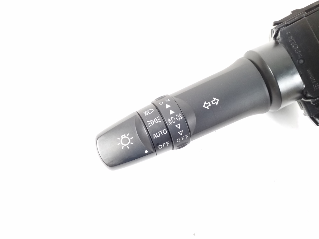 Mitsubishi Outlander (2012–2021) Slēdzis un tā detaļas 8614A129 Mitsubishi Outlander (2012–2021) Slēdzis un tā detaļas 8614A129