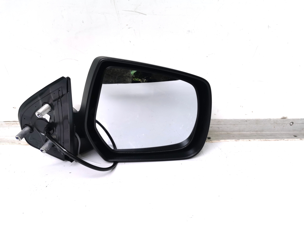 Ford Ranger (2011–2015) Außenspiegel und seine Teile UR56-69120 Ford Ranger (2011–2015) Außenspiegel und seine Teile UR56-69120