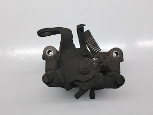 Mitsubishi Outlander (2012–2021) Tagumine pidurisadul 4605B650 - 4