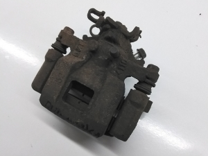 Mitsubishi Outlander (2012–2021) Tagumine pidurisadul 4605B650 - 5