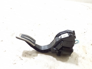 Gaspedal - 4M1723523E