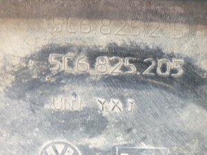 Volkswagen Jetta (2010–2017) Põhjakaitse 5C6825205 - 2