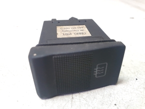 Tagaklaasi soojenduse lüliti - 4A0941503D