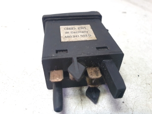 AUDI A6 C4 (1994–1997) Rear window defroster switch 4A0941503D - 2