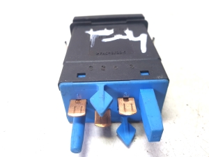 Volkswagen Transporter T4 (1990–2003) Rear window defroster switch 7D0959621 - 2