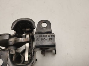 Mercedes Benz CLS-Class 219 (2004–2010) Hood latch A2198800060 - 5