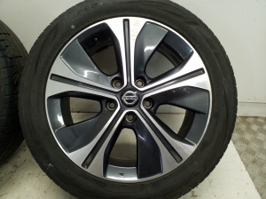 NISSAN Leaf II (2017–2026) Velgede komplekt - 6