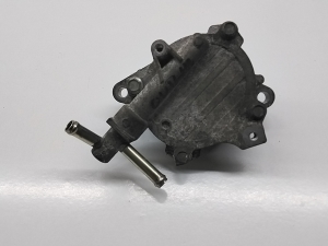 Mitsubishi Outlander (2012–2021) Vaakumpump 14650W010P - 3