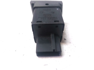 Opel Vectra C (2002–2008) Istmesoojenduse lüliti 24441223 - 3