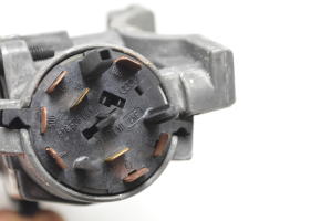 Volkswagen Passat B5 (1997–2005) Ignition switch 4B0905851 - 2