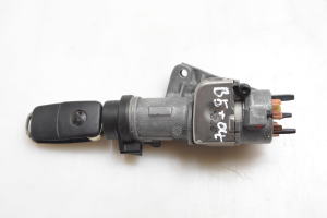 Volkswagen Passat B5 (1997–2005) Ignition switch 4B0905851 - 3