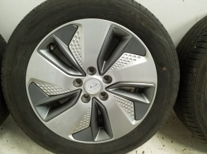 Hyundai Kona (2017–2023) Velgede komplekt - 9