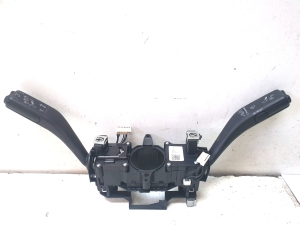 Volkswagen Jetta (2010–2017) Suunatulede lüliti 1K5953521AG - 2