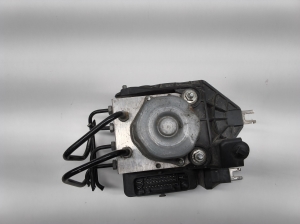 Mercedes Benz A-Class 176 (2012–2018) ABS unit A0094316412 - 3