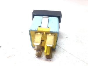Opel Omega B (1994–2003) Rear window defroster switch 90565721 - 2