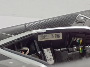 AUDI A6 C8 (2018–2025) Rool 4KE419091S - 4