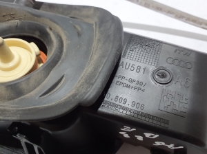 AUDI A6 C8 (2018–2025) Bouchon de remplissage de carburant 4K0809906 - 5