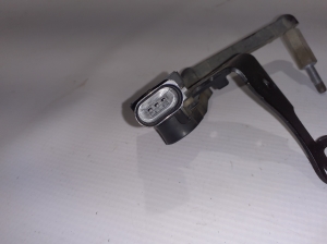 AUDI A6 C8 (2018–2025) Front ride height sensor 4K0941285B - 2