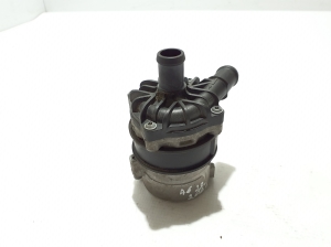 AUDI A6 C8 (2018–2025) Auxiliary water pump 4N0965567 - 4