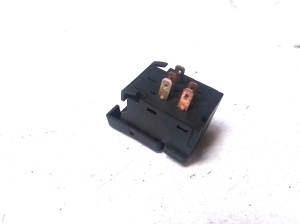 Opel Omega A (1986–1994) Rear window defroster switch 90336301 - 2