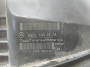 Mercedes Benz CLK-Class 209 (2002–2009) Dzesēšanas ventilators un tā daļas A2035001693 - 2