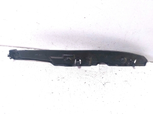 Volkswagen Jetta (2010–2017) Sonstiges Teil des vorderen Kotflügels 5C6821112A - 2